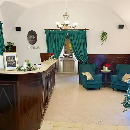 Amadeus Aparthotel
