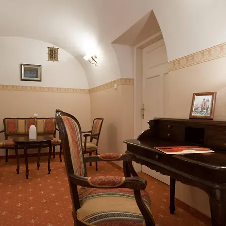 Great Polonia Old Town Hotel apartamentowy
