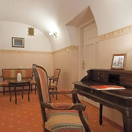 Great Polonia Old Town 公寓式酒店 4*