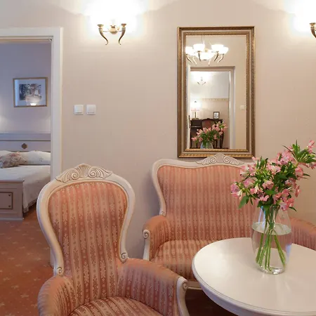 Aparthotel Great Polonia Old Town 4*