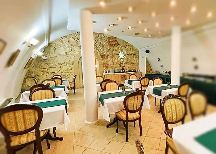 Great Polonia Old Town 公寓式酒店 4*