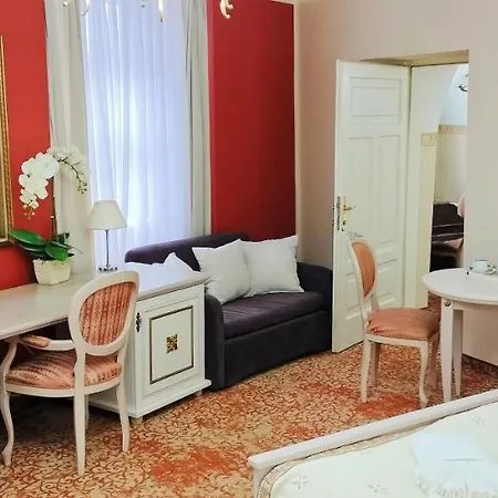Apartahotel Great Polonia Old Town 4*