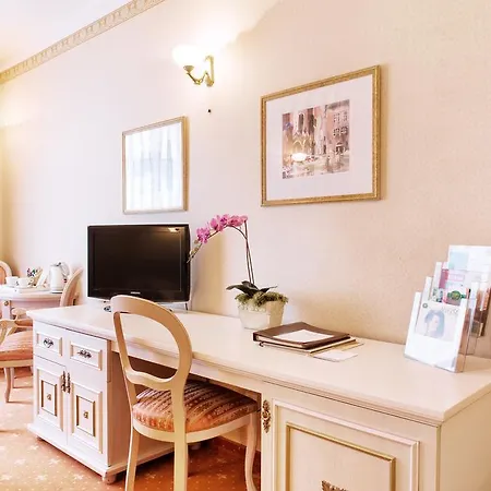 Apartahotel Great Polonia Old Town