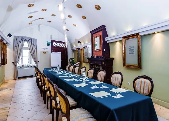 Aparthotel Great Polonia Old Town 4*